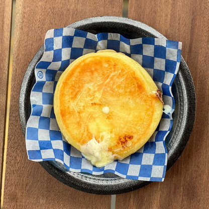 Arepas de buñuelo mozzarella/bocadillo - Paq X 4